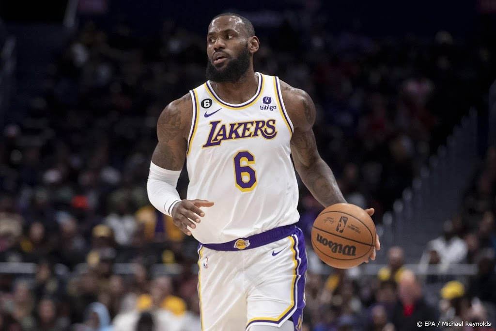 Vijfde zege op rij voor basketballers Lakers