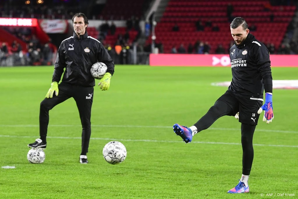 Drommel keert tegen NAC terug in doel PSV