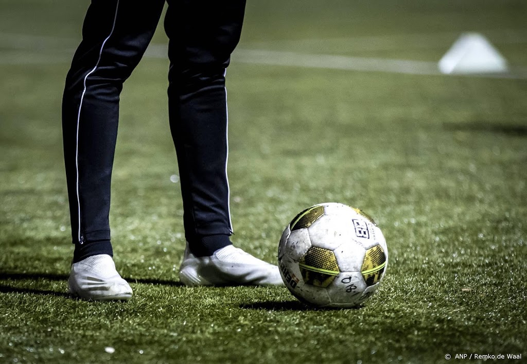 Volwassenen mogen na 15 maart met vier personen samen sporten