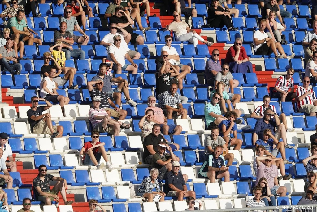 KNVB en profclubs hopen dit seizoen nog op fans in stadions