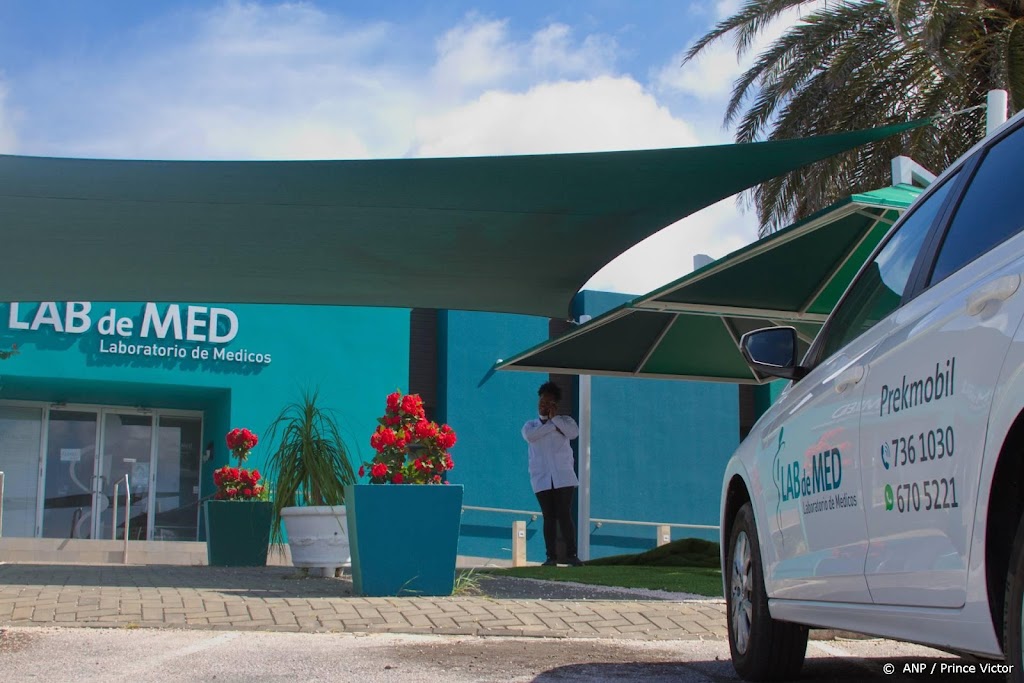 Curaçao trekt meeste coronamaatregelen in