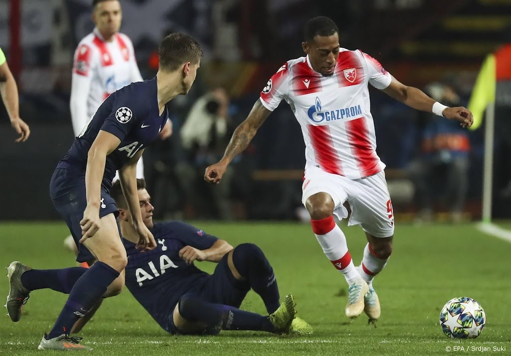 Aanvaller Van La Parra maakt seizoen af bij Almere City