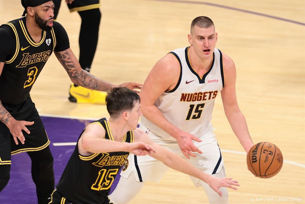 Basketballer Jokic leidt Nuggets met triple-double langs Celtics