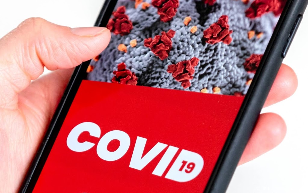 Privacystichting maakt zich grote zorgen over 'corona-apps'