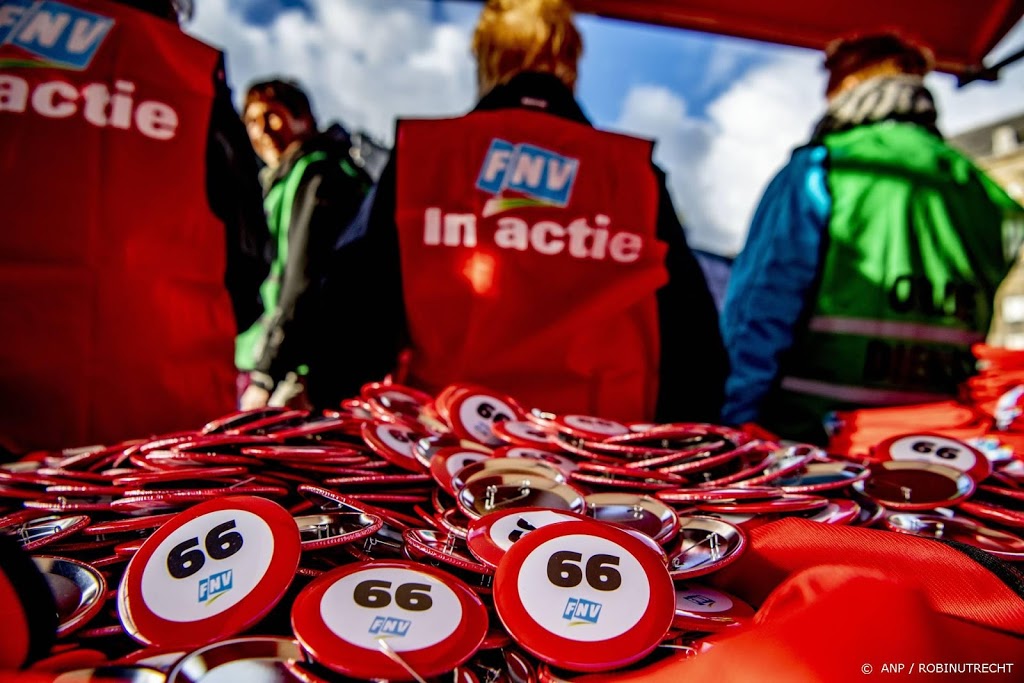 FNV boos dat kabinet afstapt van vroeg pensioen voor zwaar beroep