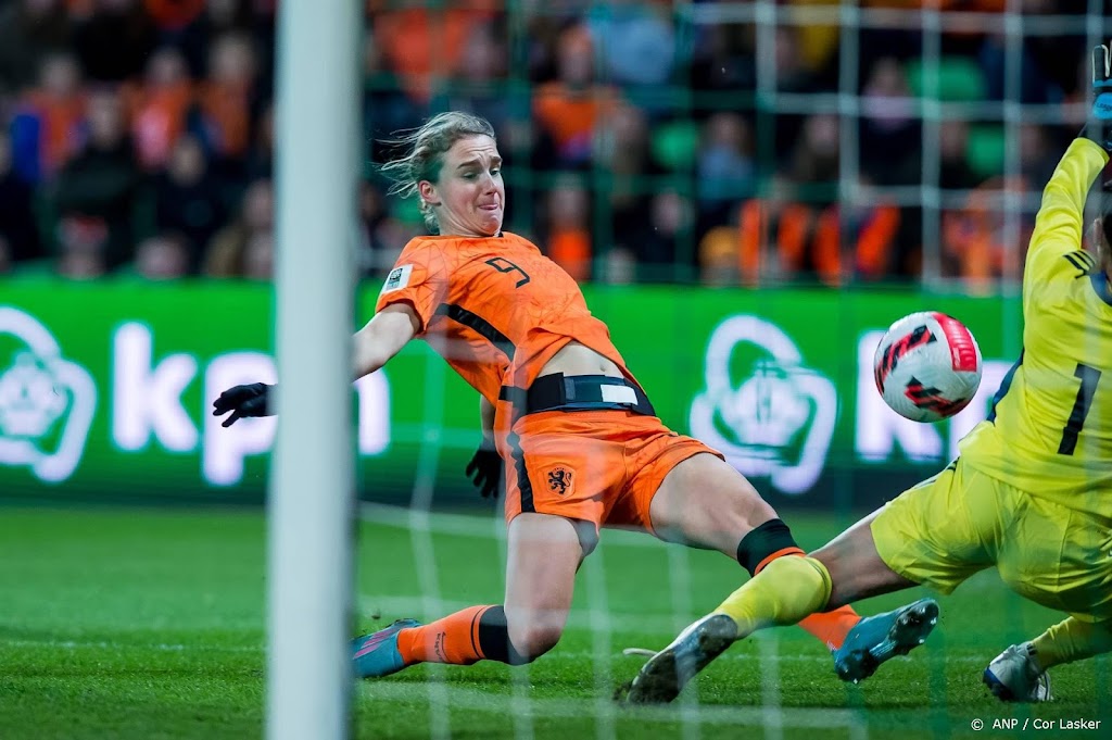 Voetbalsters in WK-kwalificatie in dubbele cijfers langs Cyprus