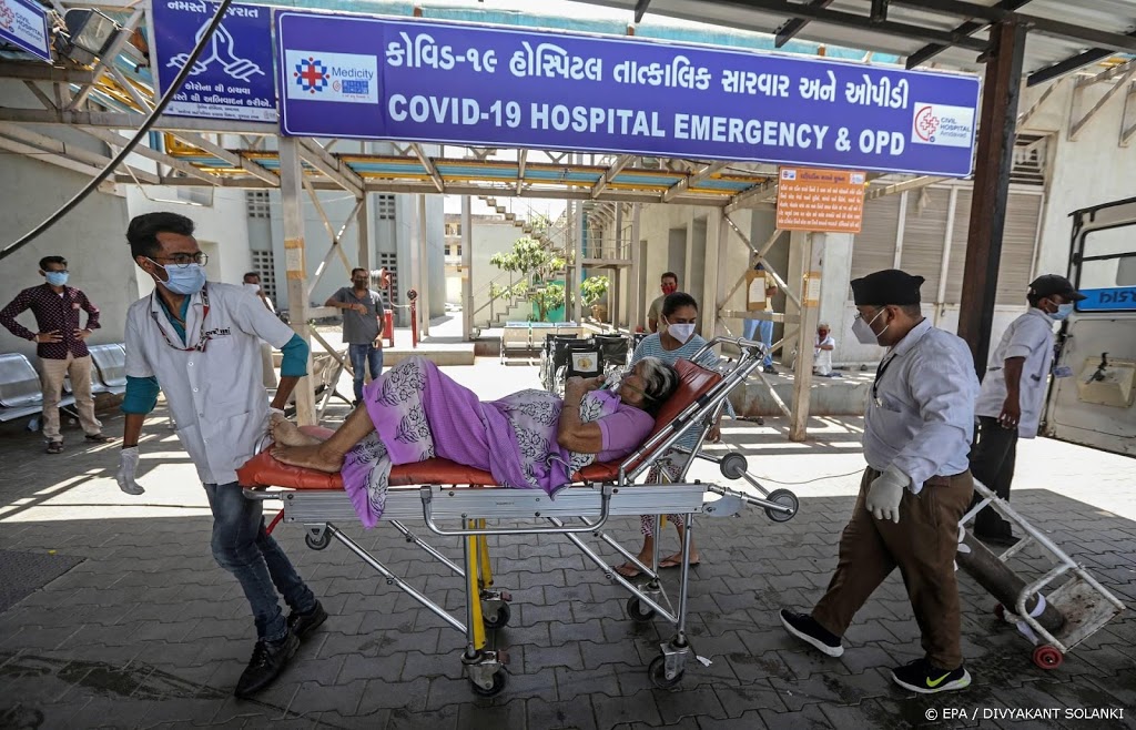 Voor het eerst meer dan 4000 coronadoden in één etmaal in India