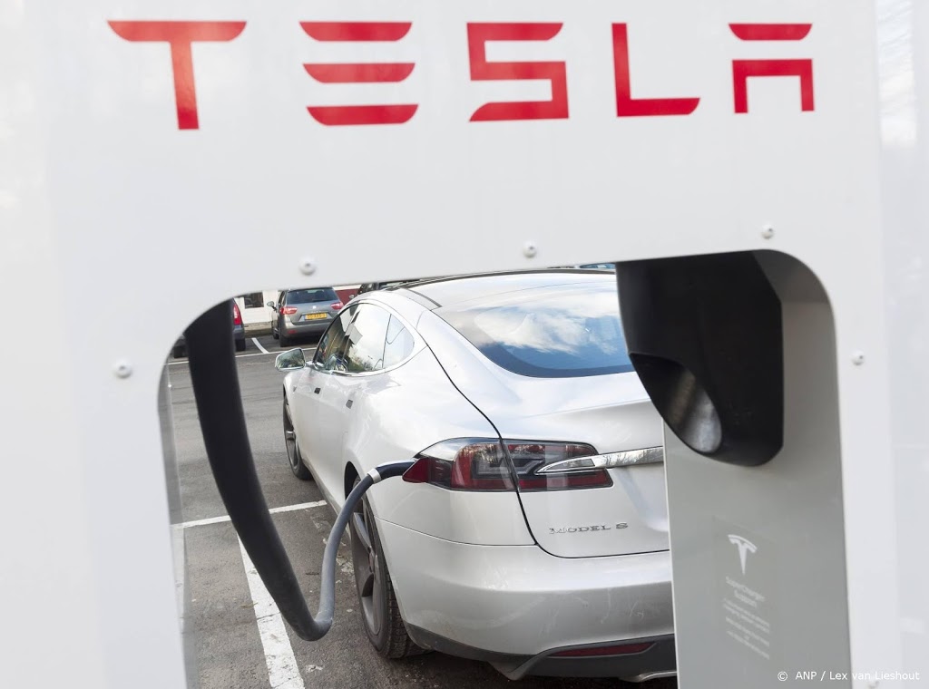 Tesla heeft wereldwijd 25.000 snellaadpalen