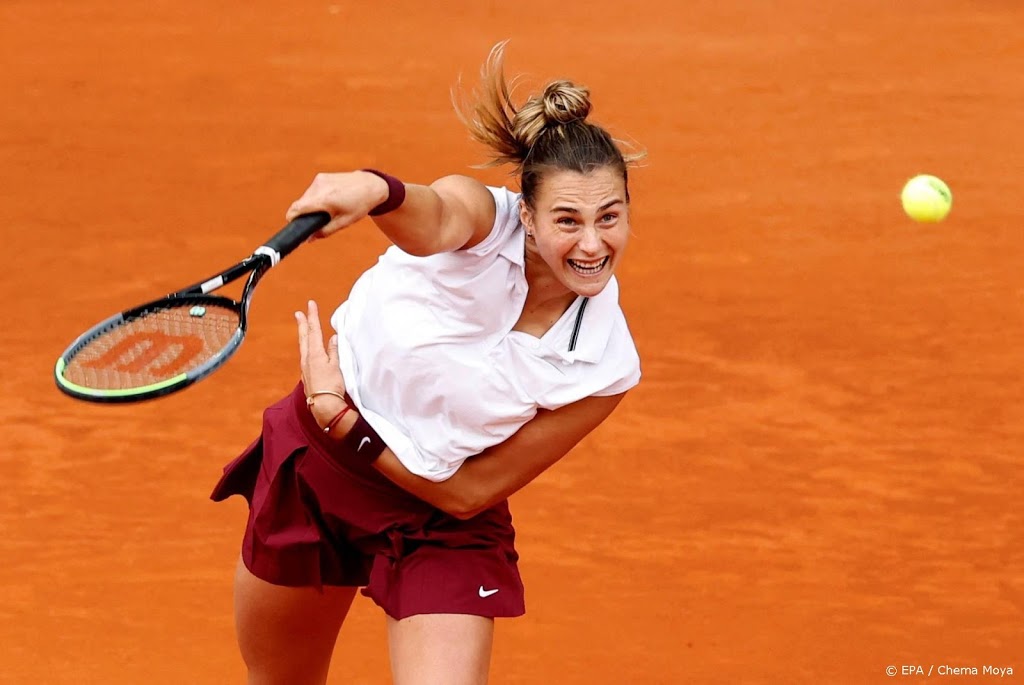 Tennisster Sabalenka pakt ten koste van Barty titel in Madrid