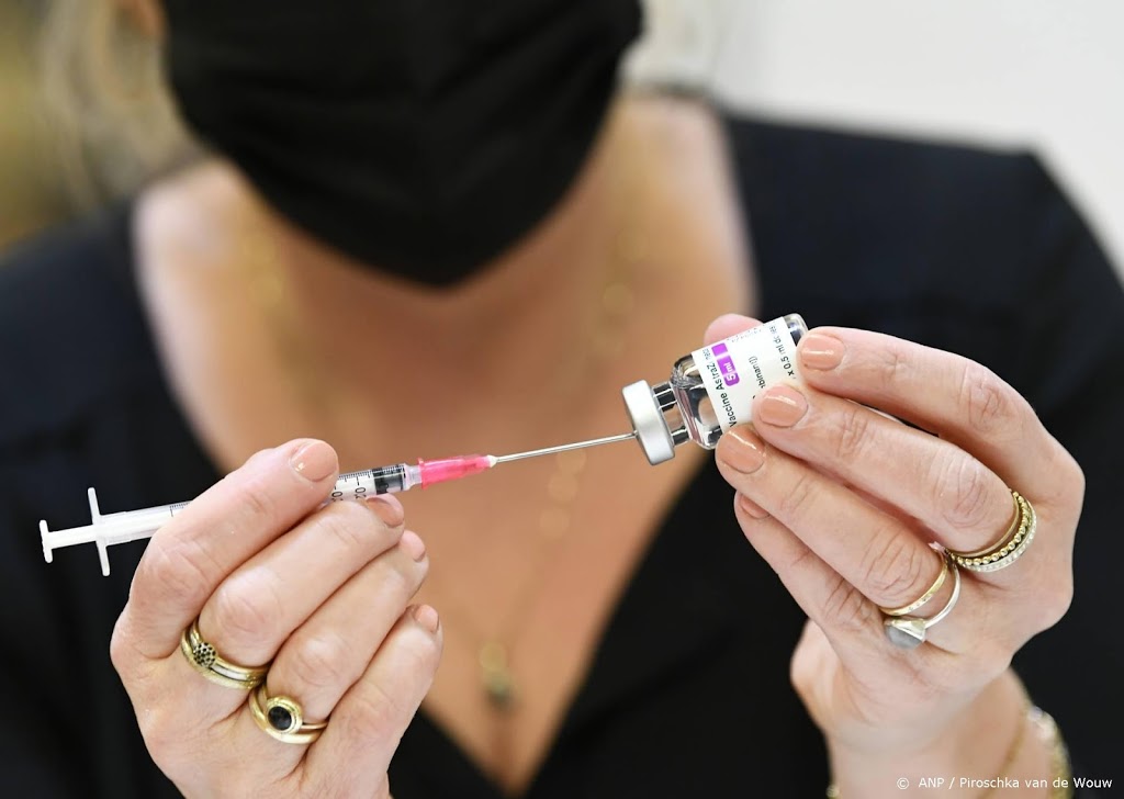Vier extra meldingen van trombose en laag aantal bloedplaatjes