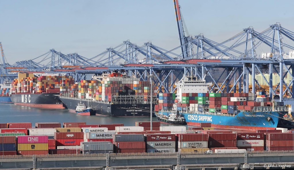 Staking truckchauffeurs bedreigt transport havens in Zuid-Korea