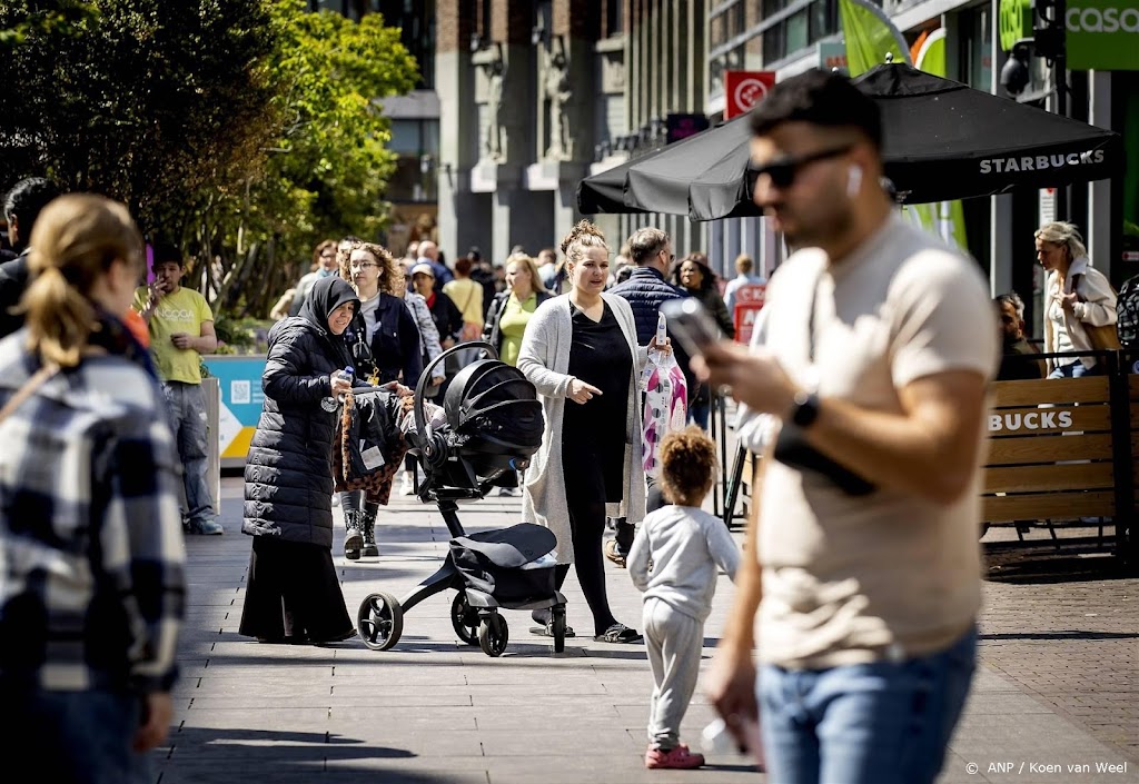 Winkeliersorganisatie: houd deuren dicht tijdens warme dagen