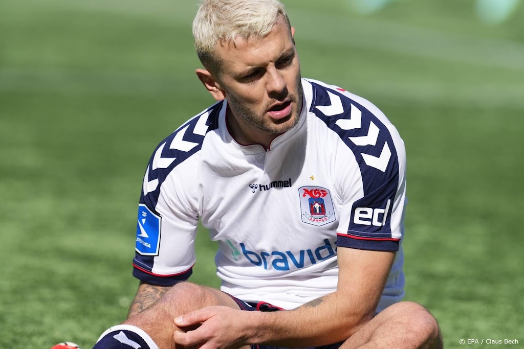 Voormalig Engels international Wilshere (30) stopt met voetballen