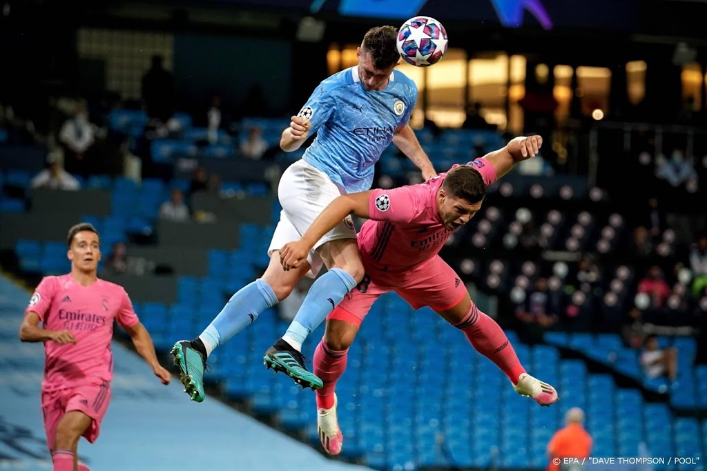 Half miljoen kijkers voor hervatting Champions League met Derksen