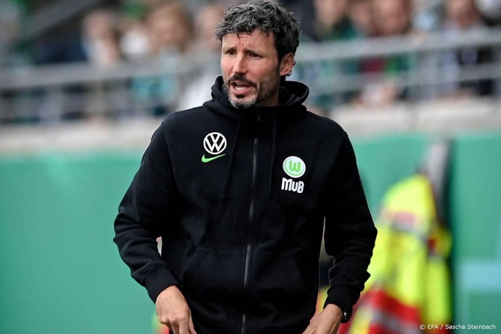 Kicker: Van Bommel wisselt te vaak, bekerverlies Wolfsburg dreigt