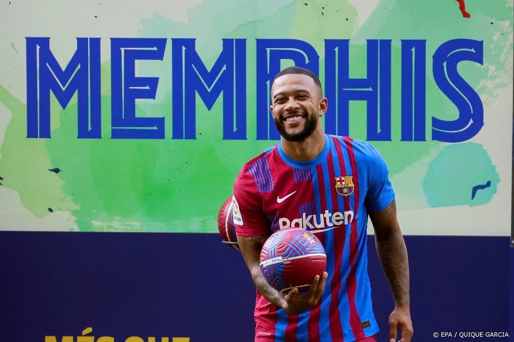 Barcelona verslaat Juventus mede dankzij goal en assist Depay