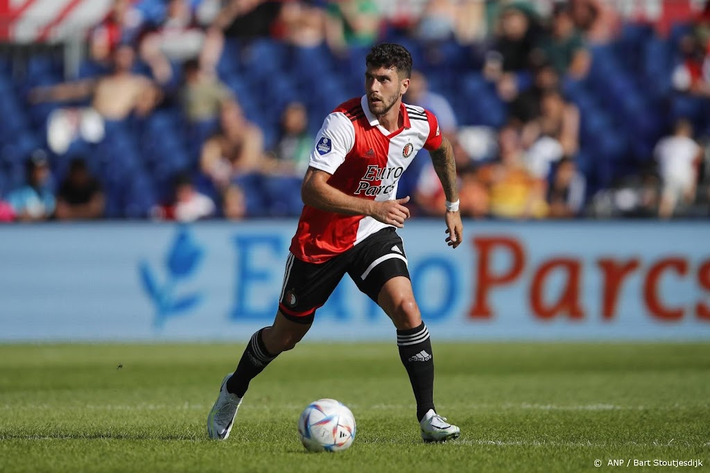 Feyenoord bevestigt vertrek verdediger Senesi