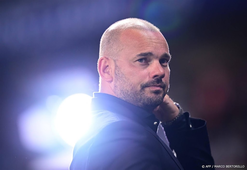 Sneijder voorlopig geen lid technische staf Ajax