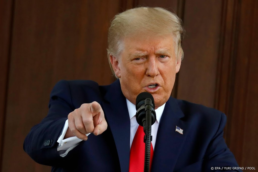 Trump: kritiek Biden en Harris is anti-vaccinatieretoriek