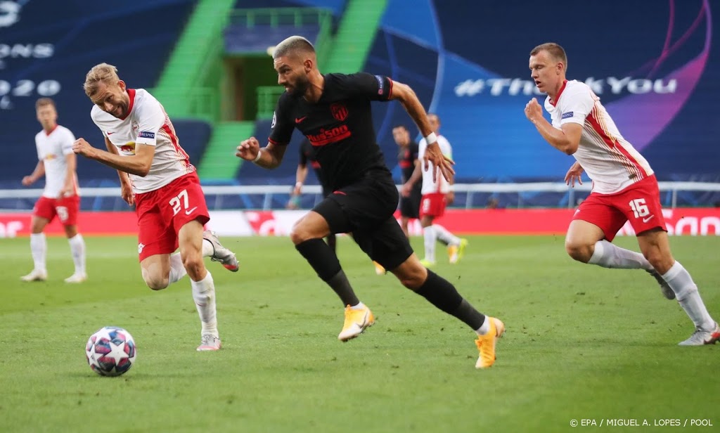 Atlético Madrid neemt Carrasco over van Chinese voetbalclub
