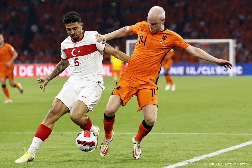 Klaassen is onder Van Gaal belangrijk voor Oranje