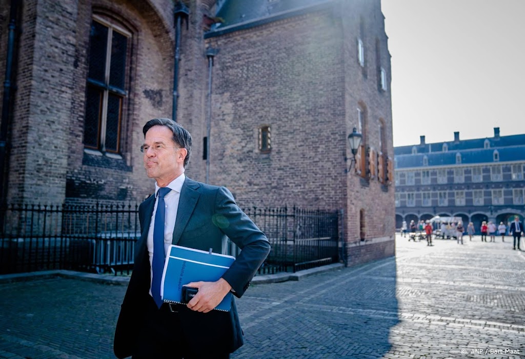 Rutte vindt dat Kamerlid niet tegelijk bewindspersoon kan zijn