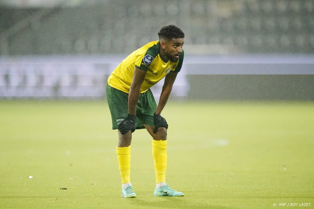 Middenvelder Tekie transfervrij naar Go Ahead Eagles
