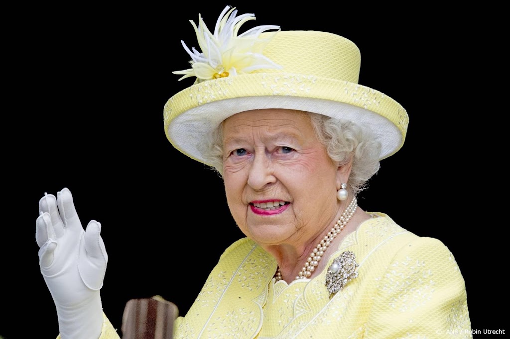 Bergkamp: gedachten zijn bij familie en volk overleden Elizabeth