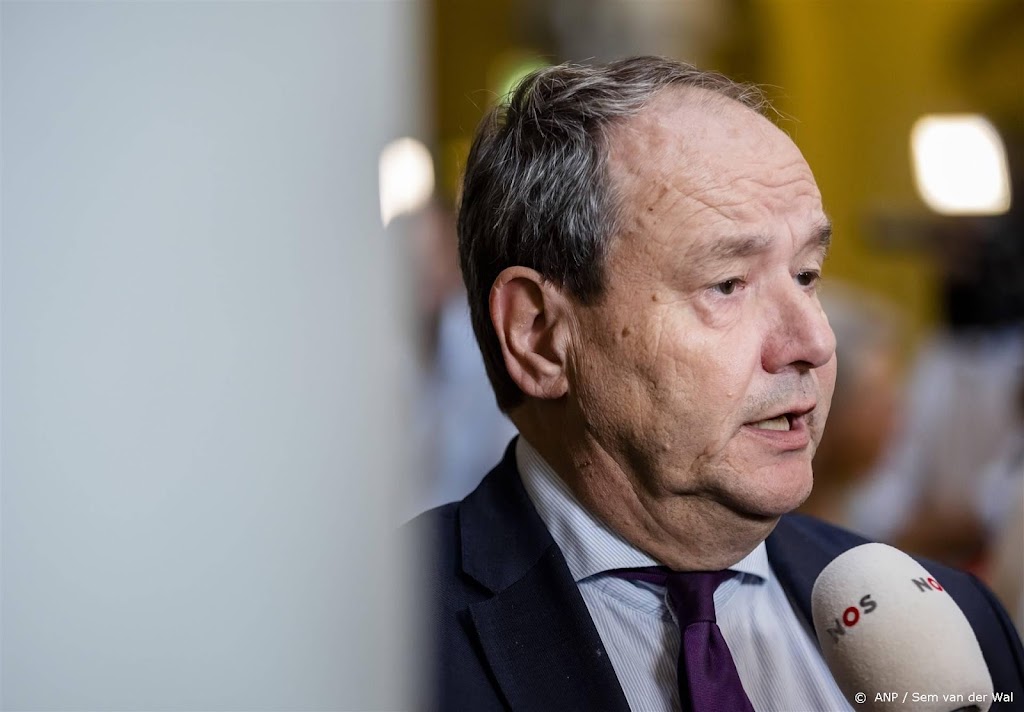 Staatssecretaris Vijlbrief wil voor D66 in de Kamer