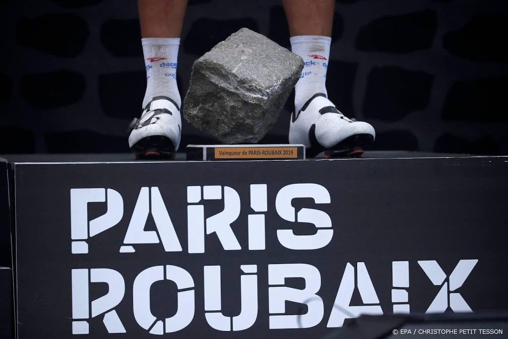 Tennismasters in Parijs gaat door, Parijs-Roubaix onzeker