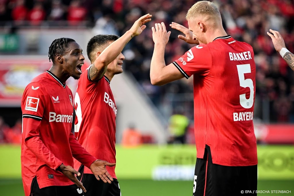 Nieuwe coach Alonso ziet Frimpong tweemaal scoren voor Leverkusen