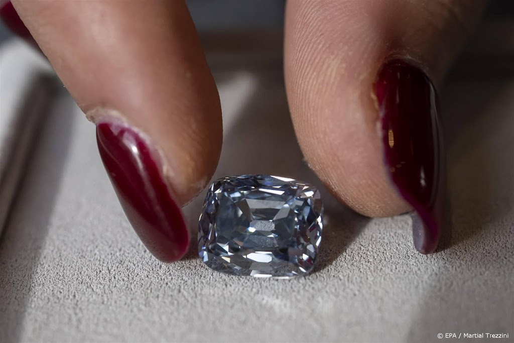Omzet De Beers verdampt door instorten diamantenmarkt
