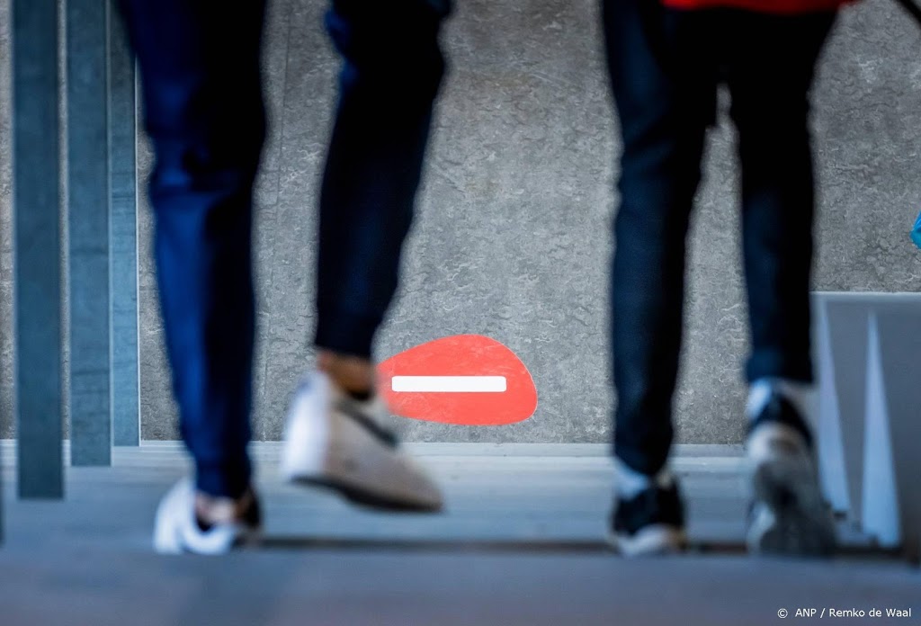 Steeds meer kinderen zitten thuis door schoolsluitingen