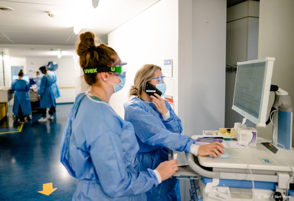 Aantal coronapatiënten in ziekenhuizen stijgt tot 1700