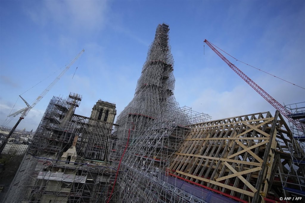 Macron: de Notre-Dame wordt over precies een jaar heropend