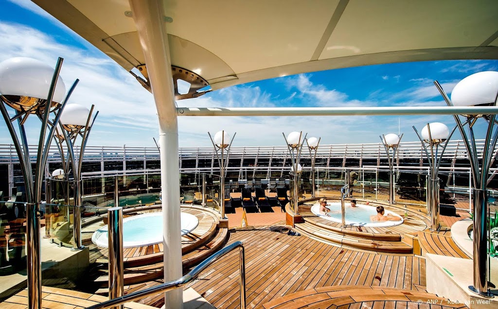 Reders cruiseschepen mijden Amsterdam