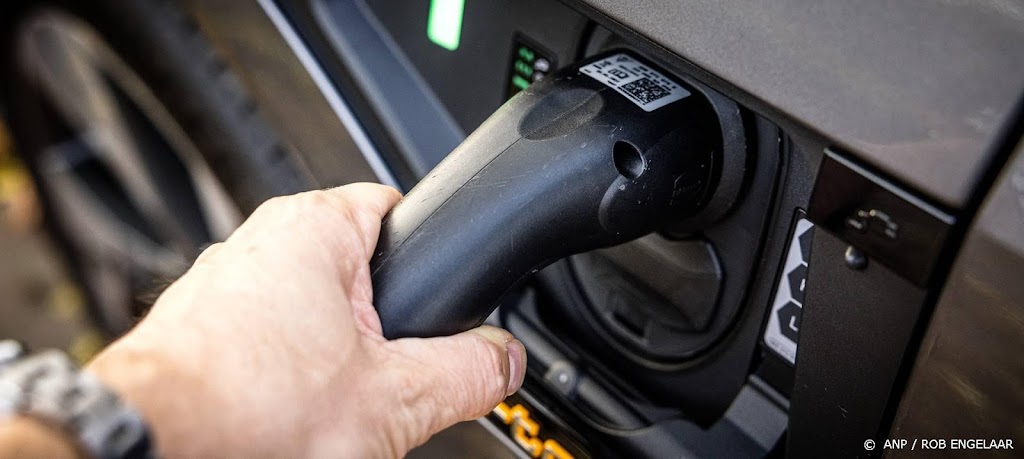 Fastned bouwt laadstation met elektrisch materieel