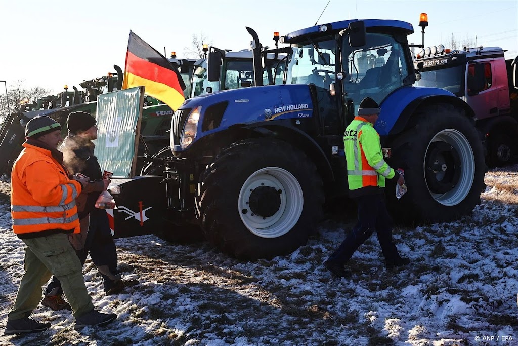 Duitse boeren demonstreren voor tweede dag op rij