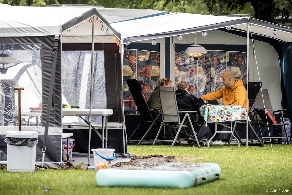 NBTC: Nederlanders kiezen minder vaak voor vakantie in eigen land