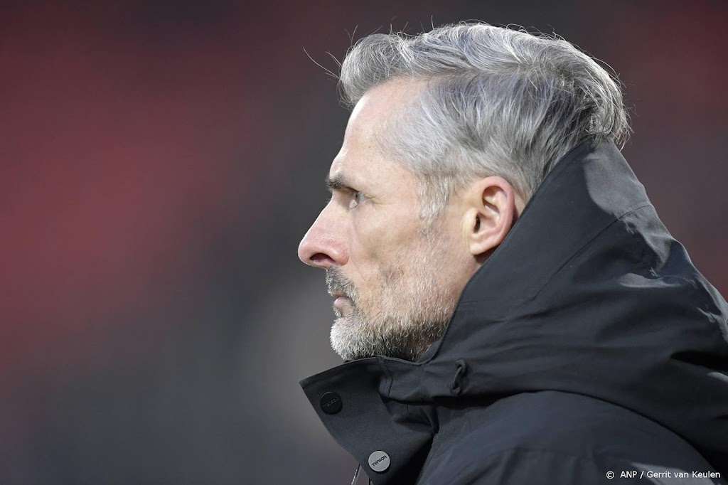 Go Ahead-trainer Van Wonderen thuis met corona