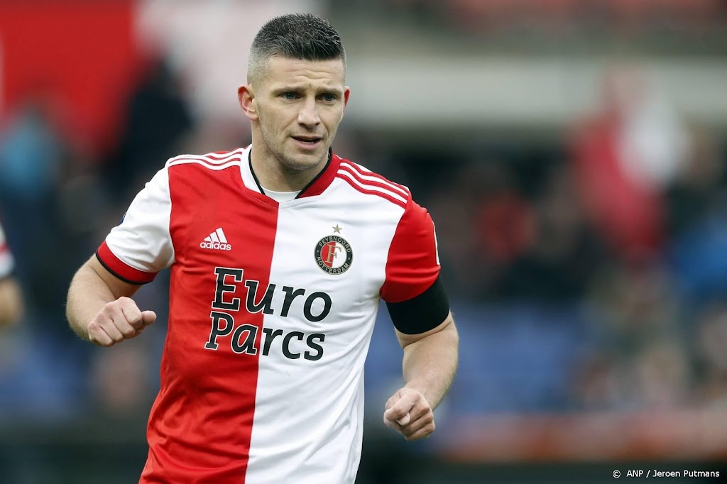 Meespelen Linssen bij Feyenoord twijfelachtig