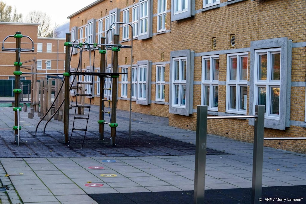 'Bijna 80 procent scholen heeft alle leerlingen in beeld'