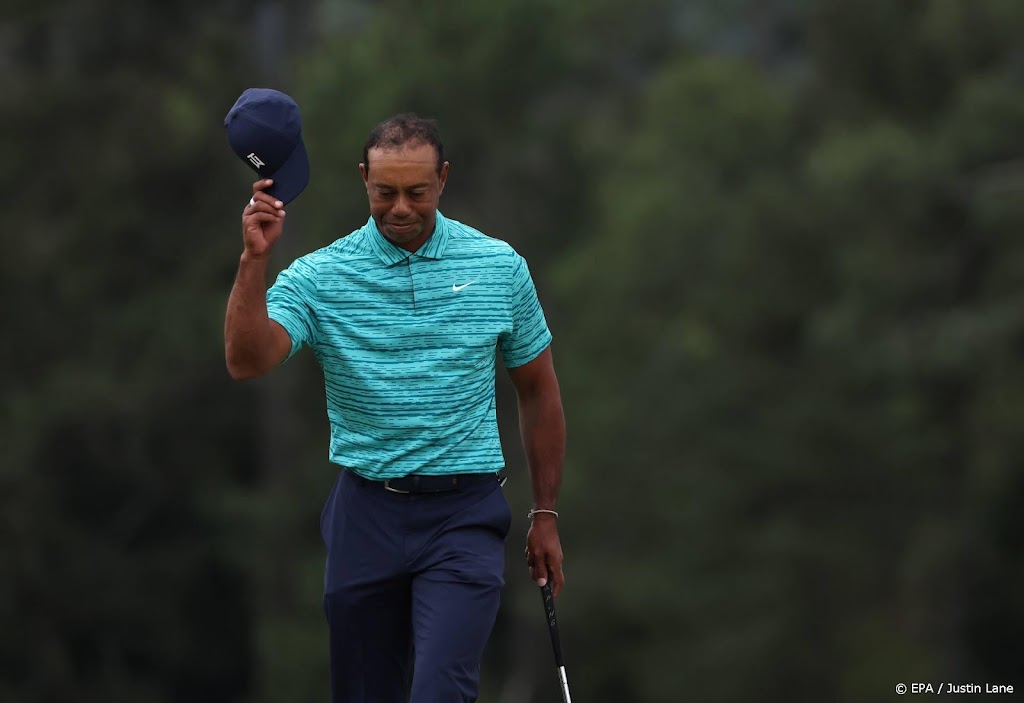 Woods herstelt zich en haalt de 'cut' op tweede dag Masters