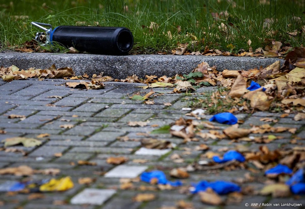 Nederlander (20) aangehouden in België met 60 flessen lachgas