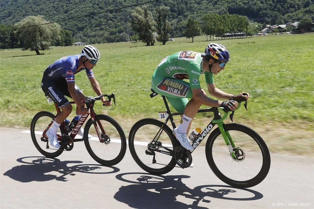 Laatste duel tussen Van der Poel en Van Aert dit wielervoorjaar