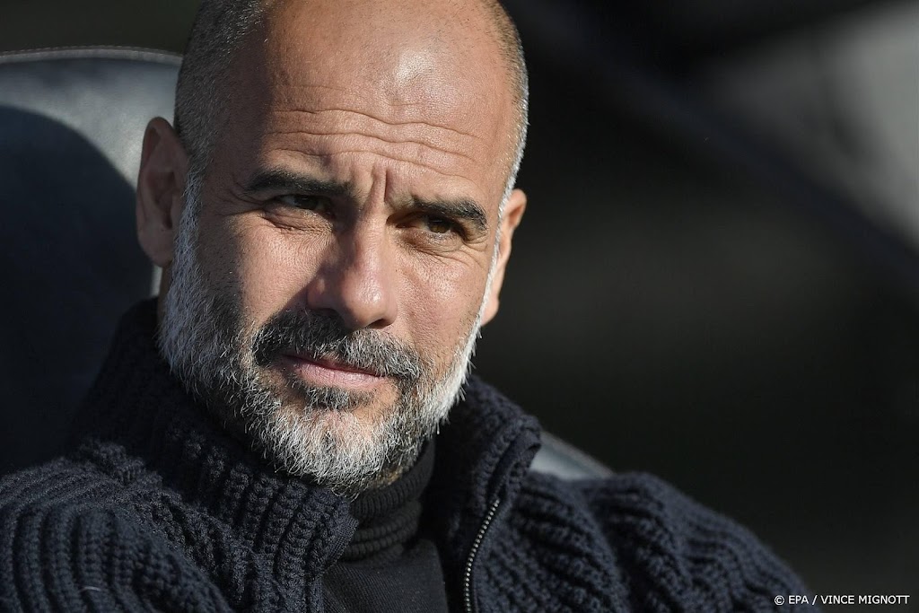 Trainer Guardiola vergelijkt Haaland met Messi en Ronaldo