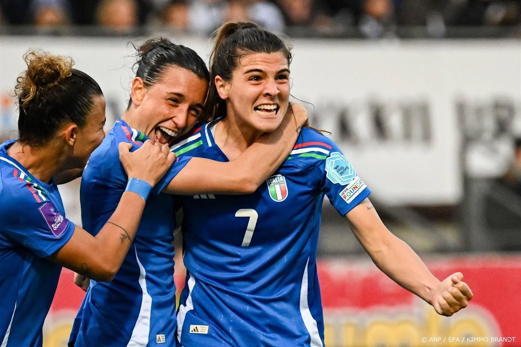 Finse voetbalsters verrassen Italië in poule met Oranje