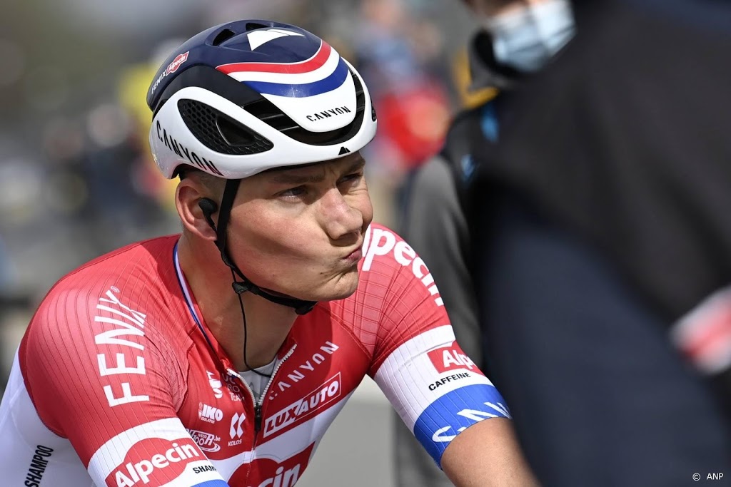 Van der Poel zevende in eerste wereldbeker mountainbike