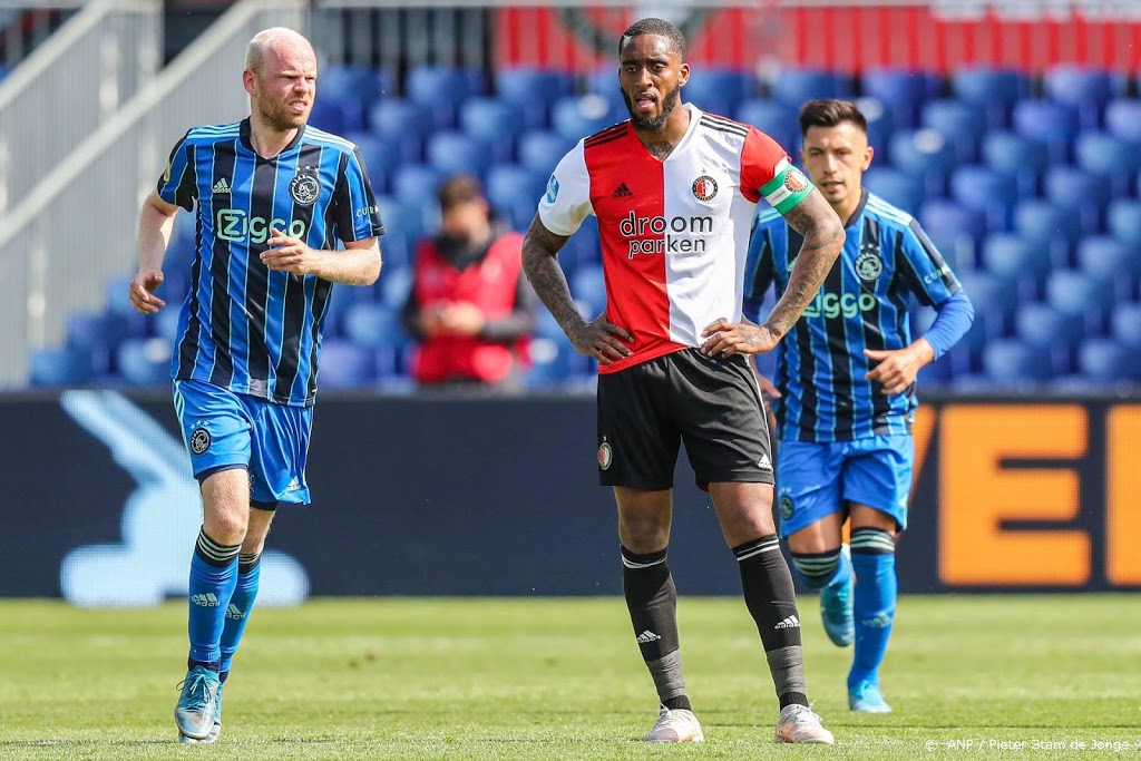 Feyenoorder Fer maakt moedeloze indruk na nederlaag tegen Ajax