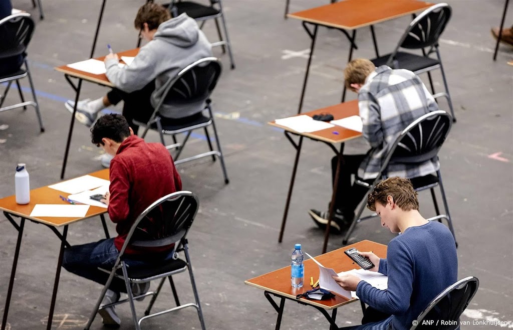 Universiteiten vinden soepeler bindend studieadvies slecht plan